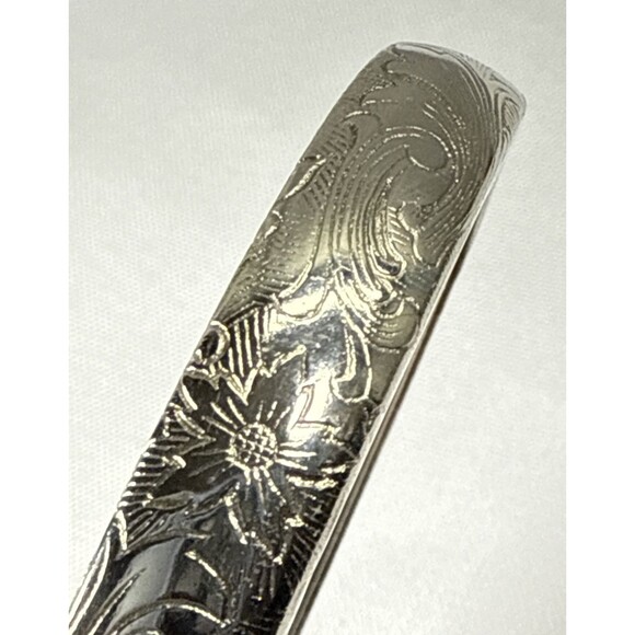 Vtg Victorian Revival Flower Silver Tone Safety Chain Hinged Bracelet Size 6 - Picture 4 of 8